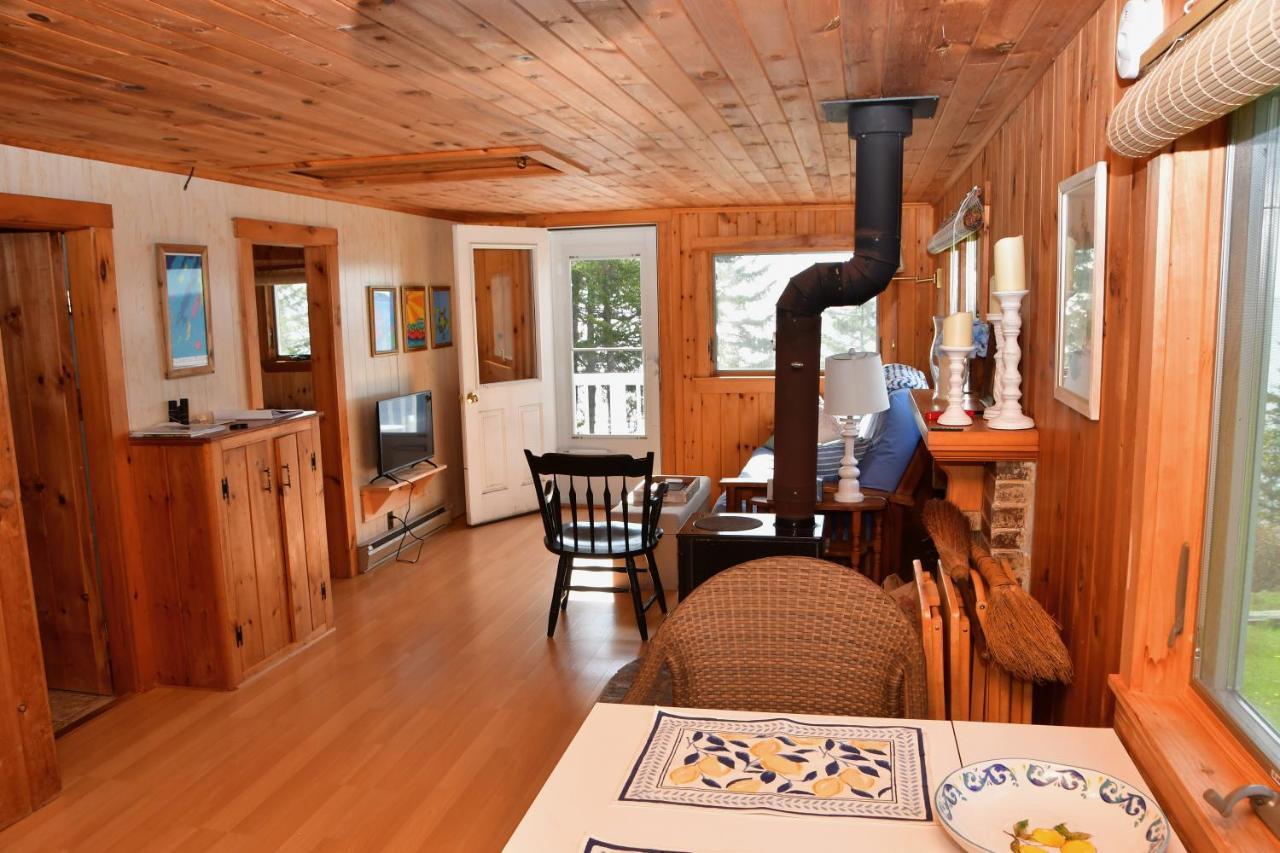 Betty'S Place - Cozy Ocean Front Getaway With Views Of Casco Bay Villa Harpswell Екстериор снимка