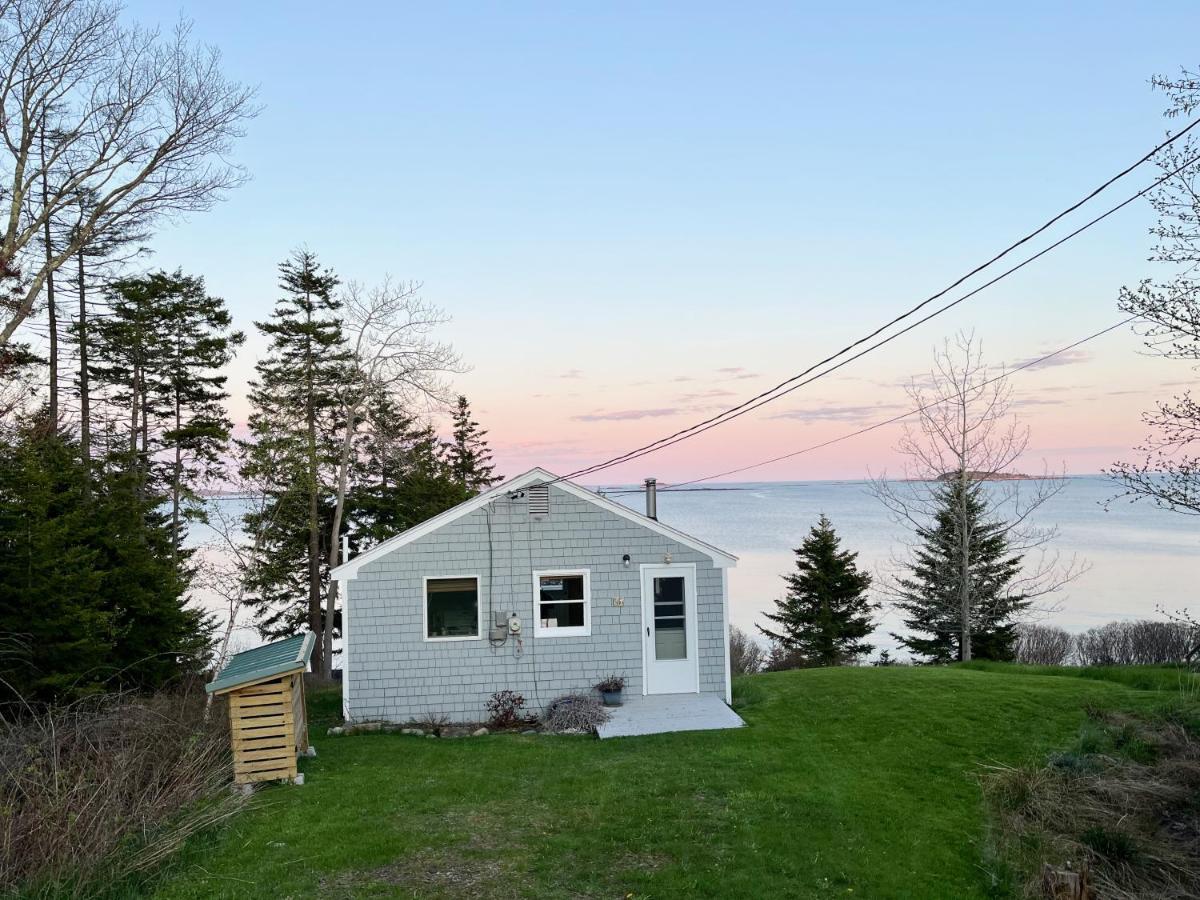 Betty'S Place - Cozy Ocean Front Getaway With Views Of Casco Bay Villa Harpswell Екстериор снимка