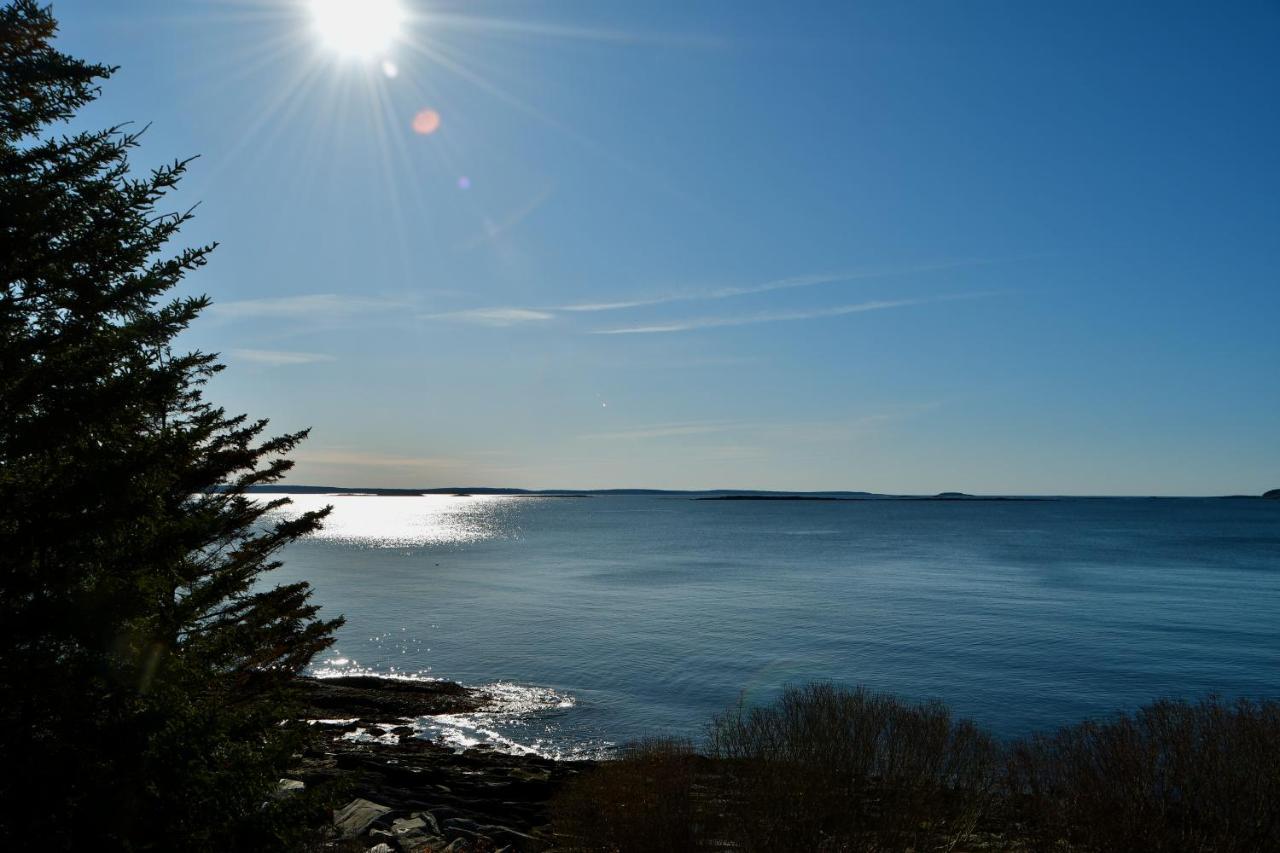 Betty'S Place - Cozy Ocean Front Getaway With Views Of Casco Bay Villa Harpswell Екстериор снимка